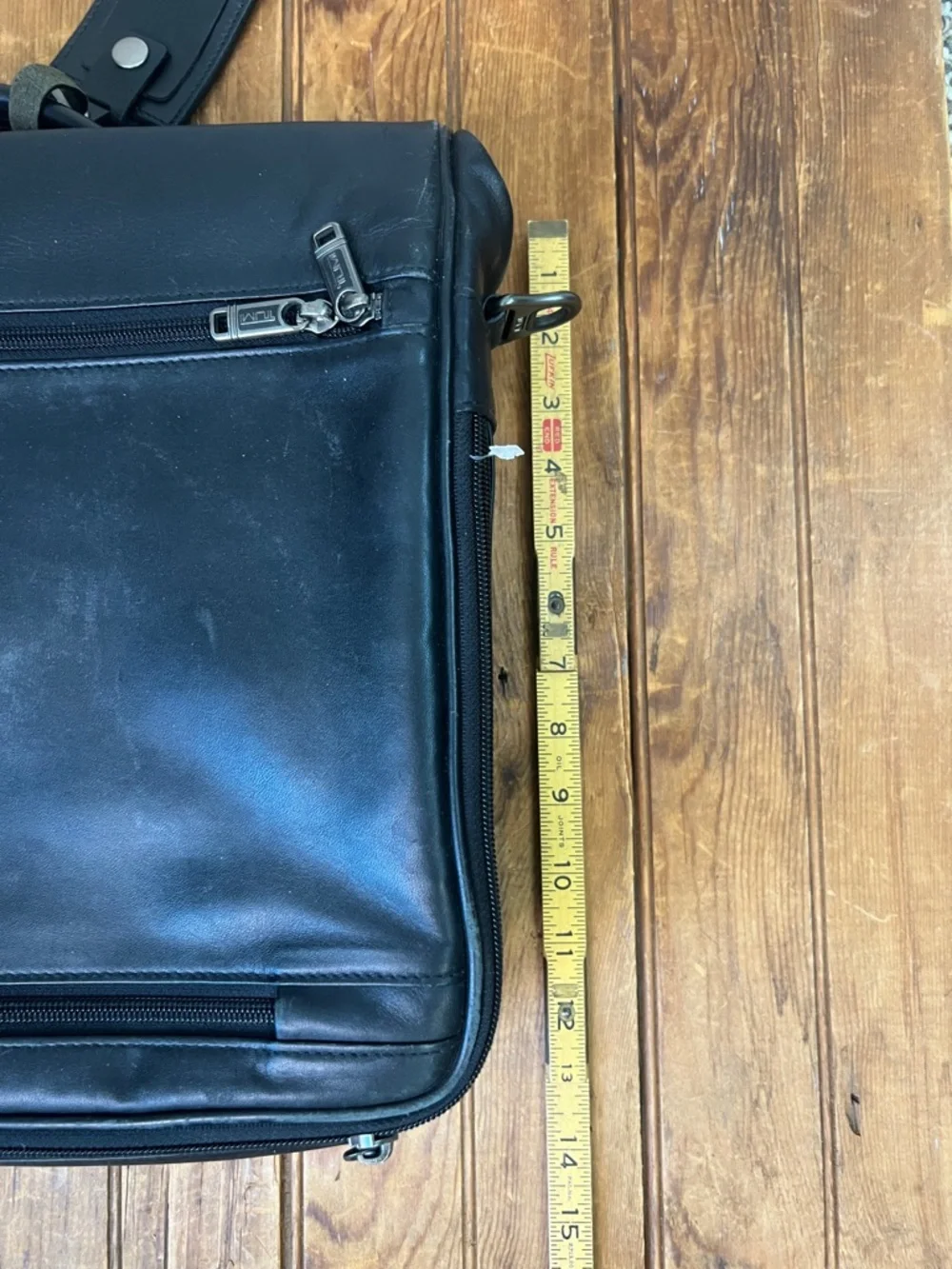 Tumi Black Leather Flap Briefcase laptop case with Top Handle